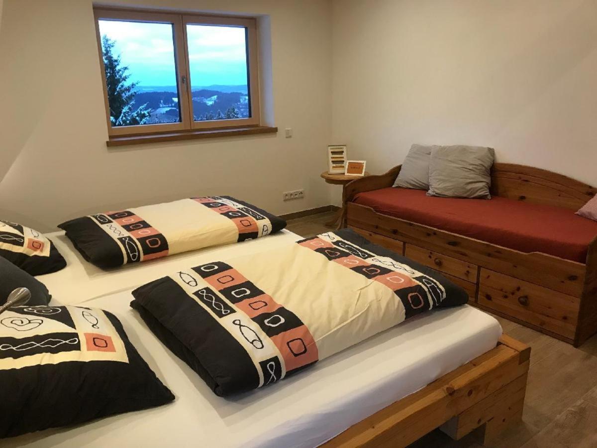 Ferienwohnung Naturzeit Санкт Енглмар Екстериор снимка